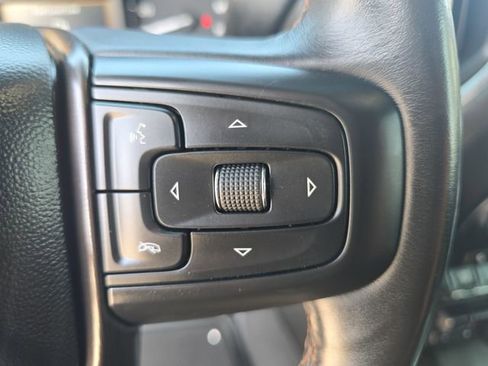 Used 2022 GMC Sierra 2500 AT4 w/ AT4 Preferred Package image 16