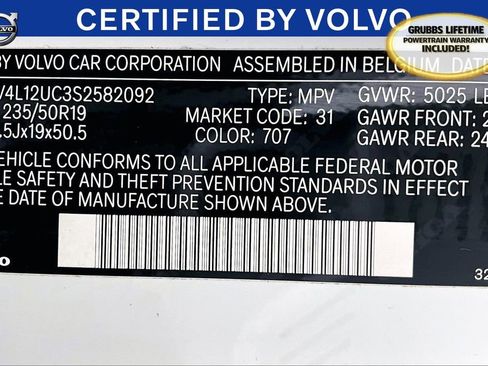 Certified 2025 Volvo XC40 B5 Plus image 43