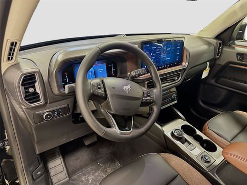 New 2026 Ford Bronco Sport Outer Banks w/ Outer Banks Tech Package+ AWD/4WD image 9