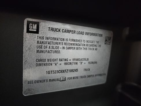 Used 2015 GMC Sierra 3500 SLT w/ Snow Plow Prep Package image 40