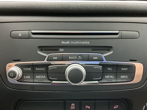Used 2018 Audi Q3 2.0T Premium AWD/4WD image 37