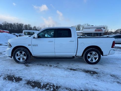 Used 2016 RAM 1500 Sport image 2