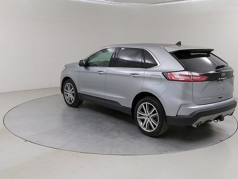 Certified 2024 Ford Edge Titanium w/ Equipment Group 301A AWD/4WD image 17