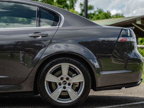 Used 2009 Pontiac G8 GT w/ Premium Package RWD image 31