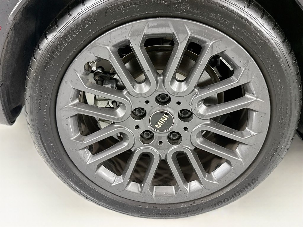 Certified 2026 MINI Cooper S FWD image 31