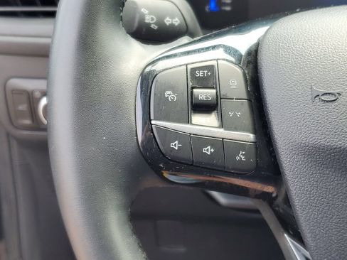 Used 2024 Ford Escape Active w/ Tech Pack #1 AWD/4WD image 16