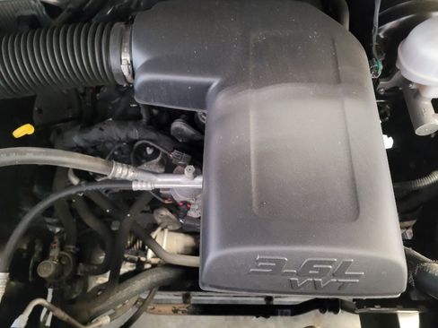 Used 2023 RAM 1500 Classic SLT w/ Trailer & Traction Group image 30