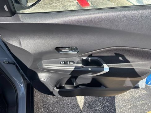 Used 2021 Nissan Kicks SV FWD image 47