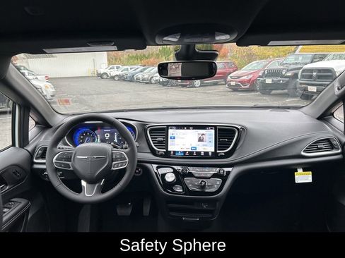 New 2026 Chrysler Pacifica Select AWD/4WD image 14