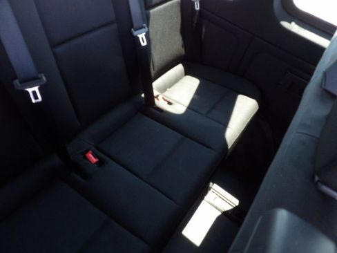 Used 2025 Mercedes-Benz Sprinter 2500 image 33