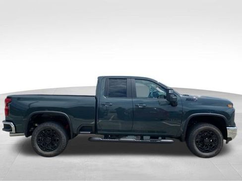 New 2026 Chevrolet Silverado 2500 LT w/ Convenience Package AWD/4WD image 6