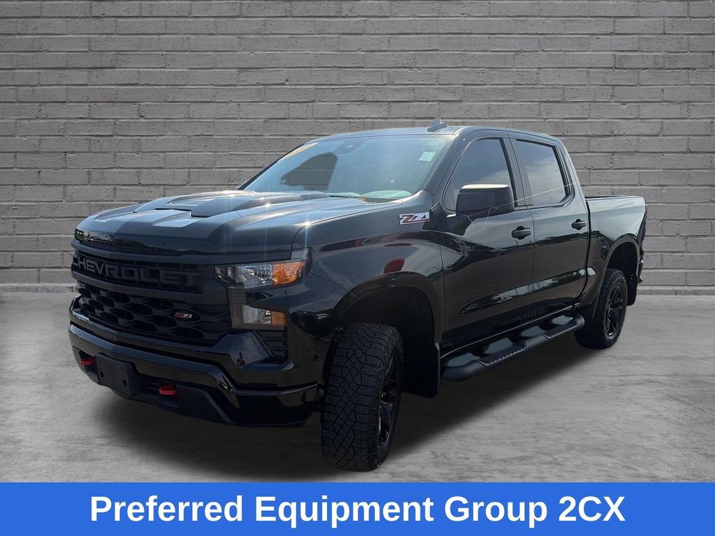 Used 2023 Chevrolet Silverado 1500 Custom Trail Boss AWD/4WD image 3