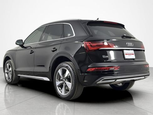 Used 2023 Audi Q5 2.0T Premium Plus w/ Premium Plus Package AWD/4WD image 3