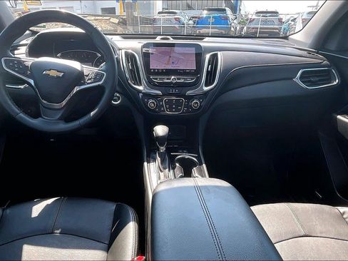 Used 2023 Chevrolet Equinox Premier AWD/4WD image 15