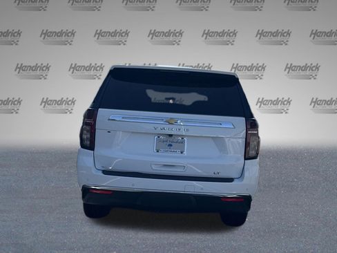 Used 2022 Chevrolet Tahoe LT w/ Luxury Package RWD image 8