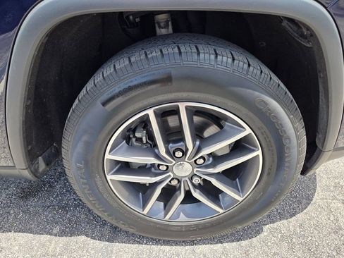 Used 2017 Jeep Grand Cherokee Limited RWD image 20