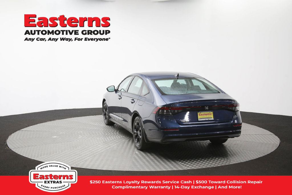 Used 2025 Honda Accord SE image 67