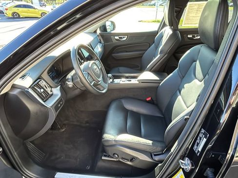 Used 2024 Volvo XC60 T8 Core AWD/4WD image 24
