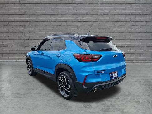 Used 2025 Chevrolet TrailBlazer RS w/ Convenience Package AWD/4WD image 8