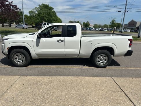 Used 2022 Nissan Frontier S image 8