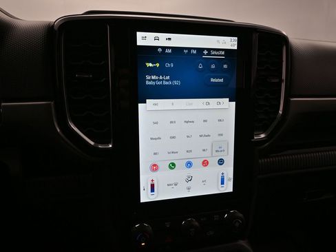 New 2025 Ford Ranger XLT w/ FX4 Off-Road Package image 23