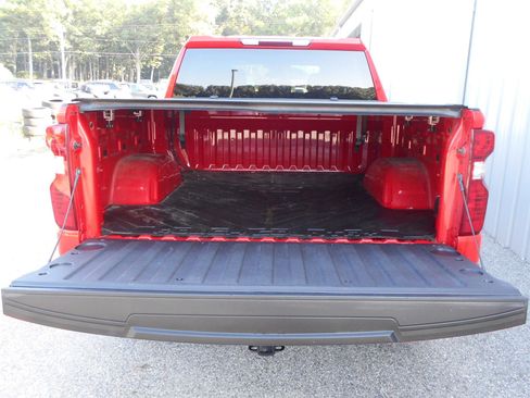 Used 2023 Chevrolet Silverado 1500 LT w/ Z71 Off-Road Package image 26