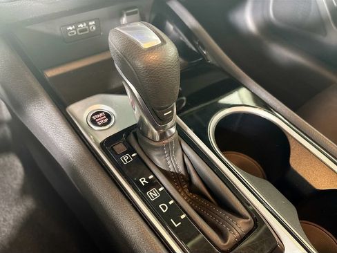 Used 2024 Nissan Altima 2.5 SV FWD image 17