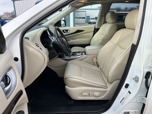 Used 2019 INFINITI QX60 Luxe w/ Sensory Package image 11