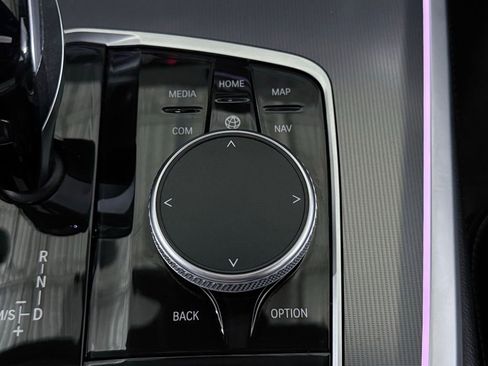 Used 2022 BMW X5 xDrive40i w/ M Sport Package image 39