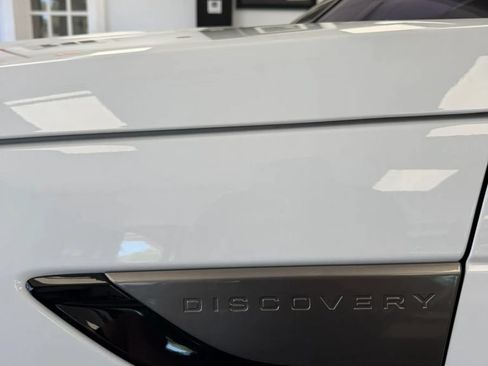 Used 2020 Land Rover Discovery SE AWD/4WD image 8