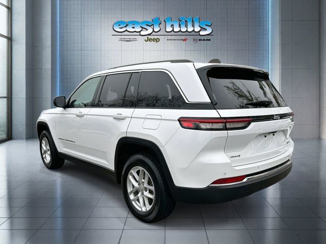 Certified 2024 Jeep Grand Cherokee Laredo X AWD/4WD image 5