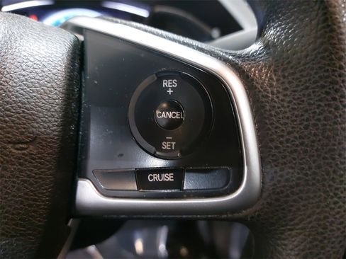 Used 2018 Honda Civic EX image 17