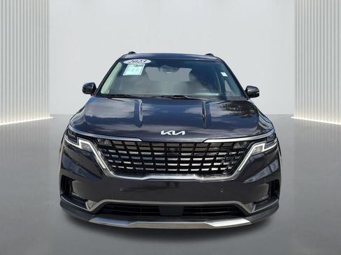 Used 2023 Kia Carnival SX image 2