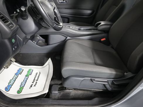 Used 2019 Honda HR-V Sport image 13