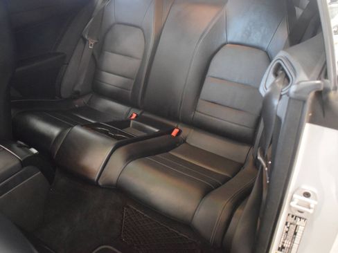 Used 2011 Mercedes-Benz E 550 Coupe image 45