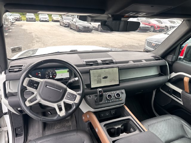Used 2022 Land Rover Defender 110 S AWD/4WD image 12
