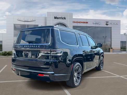 Used 2022 Jeep Grand Wagoneer Series I AWD/4WD image 6