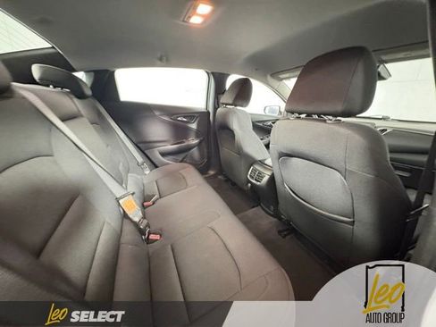 Used 2023 Chevrolet Malibu LT FWD image 10