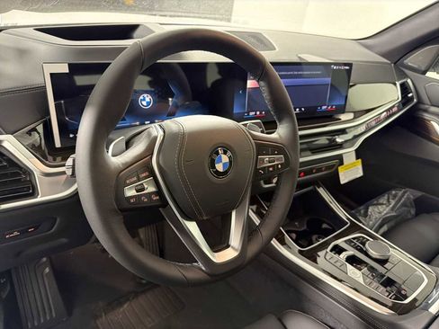 New 2026 BMW X5 xDrive40i w/ Premium Package AWD/4WD image 14