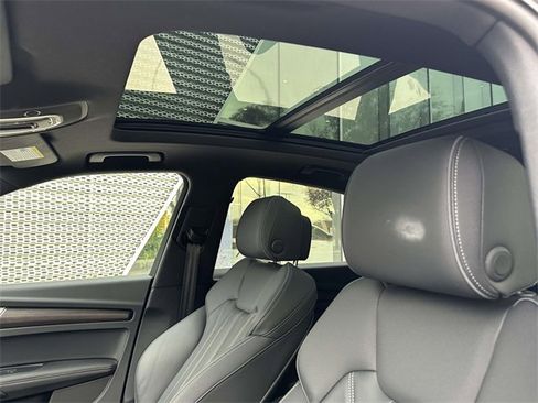 Used 2023 Audi Q5 2.0T Premium Plus w/ Premium Plus Package image 24