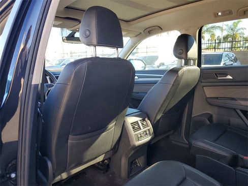 Used 2022 Volkswagen Atlas SE image 15