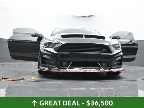 Used 2017 Ford Mustang GT Premium w/ GT Performance Package image 67