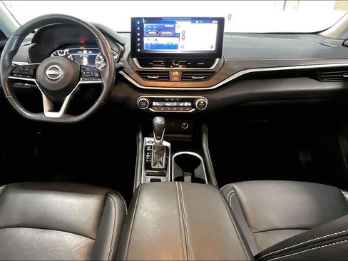 Used 2023 Nissan Altima 2.5 SL AWD/4WD image 8