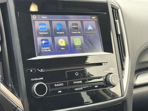 Used 2020 Subaru Forester Premium image 22