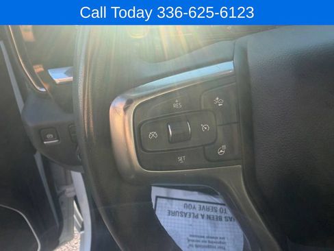 Used 2025 Chevrolet Silverado 3500 LT AWD/4WD image 17
