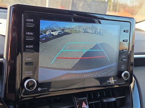 Certified 2022 Toyota Corolla Cross LE image 20