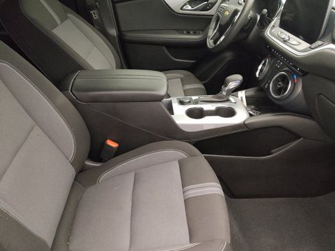 Used 2024 Chevrolet Blazer LT FWD image 21