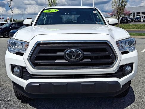 Used 2023 Toyota Tacoma SR5 AWD/4WD image 3