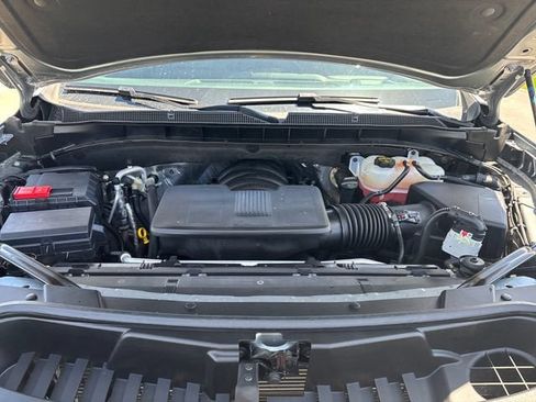 Certified 2025 Chevrolet Suburban Z71 AWD/4WD image 25