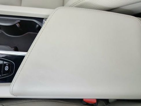 Used 2023 Volvo XC60 B5 Plus w/ Climate Package image 48